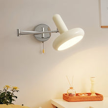 Carregar imagem no visualizador da galeria, Beverly Wall Lamp
