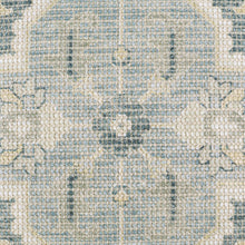 Cargar imagen en el visor de la galería, Bigaa Teal Medallion Throw Pillow
