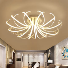 Carregar imagem no visualizador da galeria, Blossom Ceiling Light
