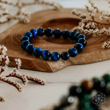 Load image into Gallery viewer, Blue Tiger’s Eye Bracelet
