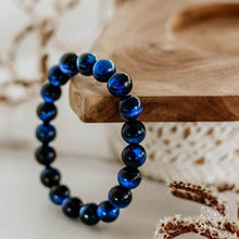 Load image into Gallery viewer, Blue Tiger’s Eye Bracelet
