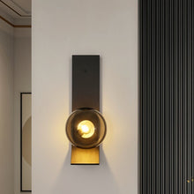 Carregar imagem no visualizador da galeria, Braulia Wall Lamp
