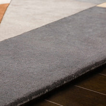 Load image into Gallery viewer, Bracknell Modern Wool Rug
