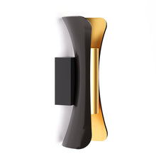 Cargar imagen en el visor de la galería, Briar Outdoor Wall Lamp
