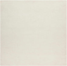 Carregar imagem no visualizador da galeria, Brockton Solid Light Beige Wool Rug
