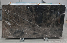 Carregar imagem no visualizador da galeria, Bruno Perla Brown Bookmatching Marble Slabs Polished - Full Truckload

