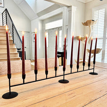 Carregar imagem no visualizador da galeria, Matte Black 11-Taper Candle Holder
