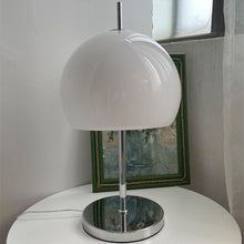 Load image into Gallery viewer, Canton Table Lamp
