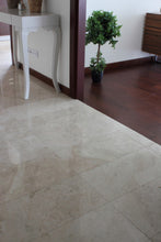 Carregar imagem no visualizador da galeria, Cappuccino Light Beige Marble Floor and Wall Tile - Livfloors Collection
