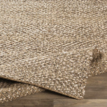 Cargar imagen en el visor de la galería, Caspar Hand Woven Natural Jute Rug
