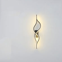 Carregar imagem no visualizador da galeria, Cassandra Wall Lamp
