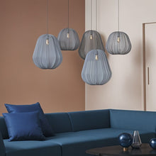 Carregar imagem no visualizador da galeria, Celestia Pendant Light
