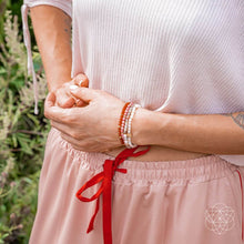 Cargar imagen en el visor de la galería, Change &amp; Transformation Bracelet Pack of 4
