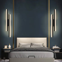 Load image into Gallery viewer, Clarice Wall Lamp
