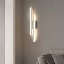 Load image into Gallery viewer, Clarice Wall Lamp
