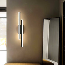 Load image into Gallery viewer, Clarice Wall Lamp
