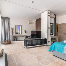 Cargar imagen en el visor de la galería, Classic Light Travertine Honed Floor and Wall Tile - Livfloors Collection
