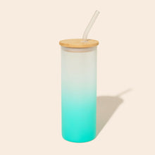 Cargar imagen en el visor de la galería, Colored Tall Glass Cup with Glass Straw

