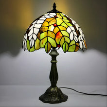 Cargar imagen en el visor de la galería, Colorful Grape Tiffany Lamp | Tabletop
