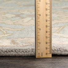 Cargar imagen en el visor de la galería, Copen Beige Floral Wool Rug
