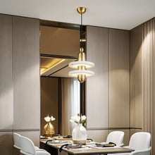 Cargar imagen en el visor de la galería, Csilla Alabaster Pendant Light
