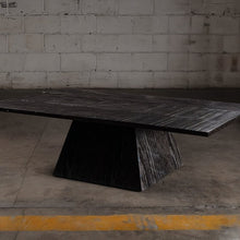Carregar imagem no visualizador da galeria, Darvo Black Table
