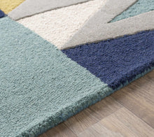 Load image into Gallery viewer, Deatsville Wool Area Rug
