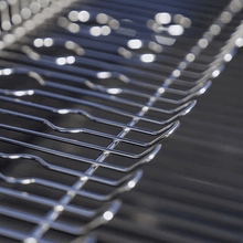 Load image into Gallery viewer, Denali 425 | Black Smart Tech Propane Gas Grill
