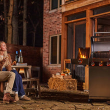 Load image into Gallery viewer, Denali 605Pro | Stainless Smart Propane Gas Grill
