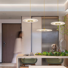 Load image into Gallery viewer, Diskos Pendant Light
