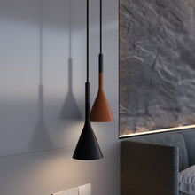 Cargar imagen en el visor de la galería, Divino Pendant Light
