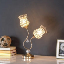 Carregar imagem no visualizador da galeria, Dual Flower Design Table Lamp for Reading and Home Style
