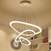 Carregar imagem no visualizador da galeria, Eala Chandelier
