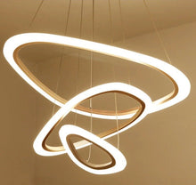 Carregar imagem no visualizador da galeria, Eala Chandelier
