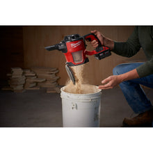 Carregar imagem no visualizador da galeria, Milwaukee 0882-20 M18™ Compact Vacuum
