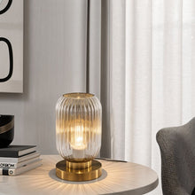 Carregar imagem no visualizador da galeria, Eclat Table Lamp
