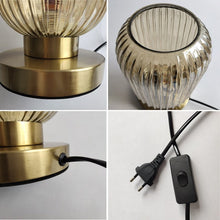 Load image into Gallery viewer, Eclat Table Lamp
