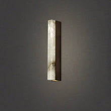 Cargar imagen en el visor de la galería, Eclate Alabaster Wall Lamp
