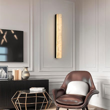 Cargar imagen en el visor de la galería, Eclate Alabaster Wall Lamp
