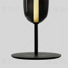 Carregar imagem no visualizador da galeria, Elegans Floor Lamp
