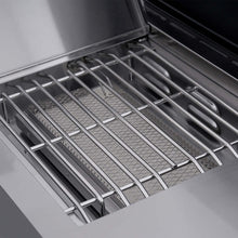 Load image into Gallery viewer, Eminence 605 | Advanced Stainless Natural/Propane Gas Grill
