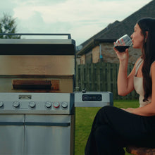 Load image into Gallery viewer, Eminence 605 | Advanced Stainless Natural/Propane Gas Grill
