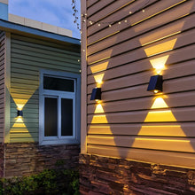 Load image into Gallery viewer, Enelise Outdoor Wall Lamp
