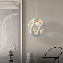 Cargar imagen en el visor de la galería, Entwine Pendant Light
