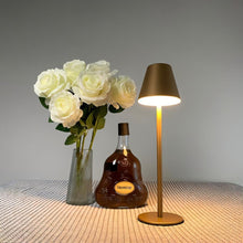 Load image into Gallery viewer, Esme Table Lamp
