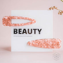 Carregar imagem no visualizador da galeria, Eternal Empowerment 2-Piece Hair Clips Set
