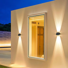 Load image into Gallery viewer, Exterius Outdoor Wall Lamp
