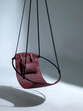 Carregar imagem no visualizador da galeria, Faux Leather Round Hanging Chair Burgundy
