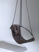 Carregar imagem no visualizador da galeria, Faux Leather Round Hanging Chair Dark Brown
