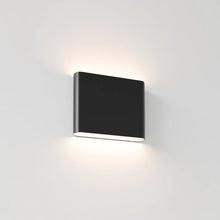 Cargar imagen en el visor de la galería, Femi Wall Lamp
